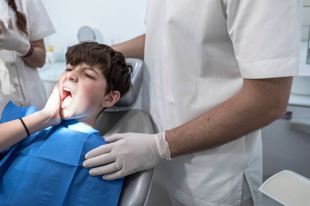 Best Emergency Treatment for Toothache in Holly, MI